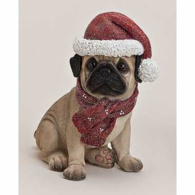 Mopshond beeldje met kerstmuts kopen