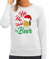 Ho ho hold my beer fout kerstsweater outfit grijs voor dames